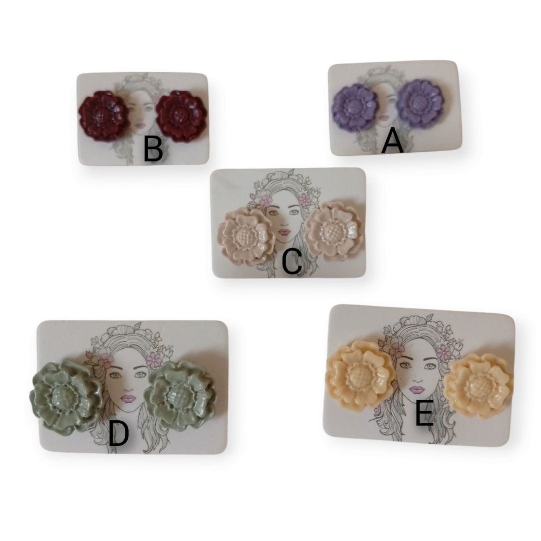 Round flower Stud earrings | Our Market